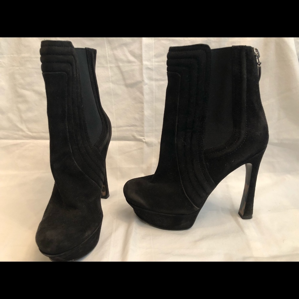 Guess Black booties